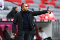 关于荷甲倒计时，拜仁慕尼黑关键时刻防线松动，细节引发关注，管理层满意，赛季目标并未改变的信息九游体育官网