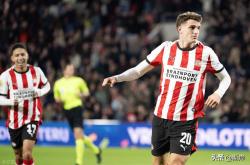 埃因霍温迎意甲关键赛，今夜单刀错失，气氛紧张，年轻球员得到机会的简单介绍九游体育APP